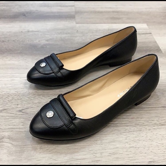 Longchamp Shoes - Longchamp Perfect Classic Black Leather Flats